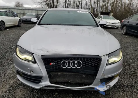 2012 Audi S4 Premium Plus z USA, uszkodzony, nr VIN WAUBGAFL2CA022492